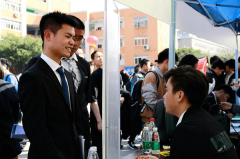面對爆款專業，該如何抉擇？