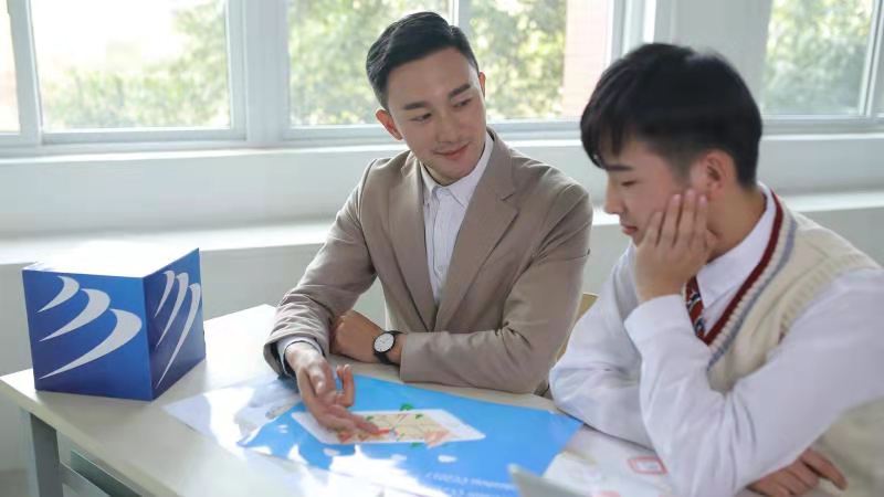 讓職業(yè)教育“香起來”,新華電腦教育譜寫就業(yè)新篇章
