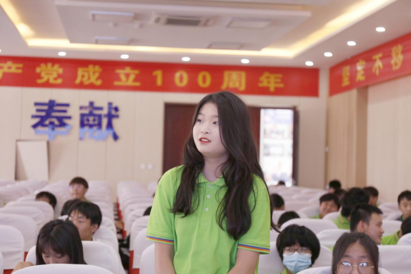 電商直播進(jìn)校園，企業(yè)宣講會(huì)圓滿進(jìn)行