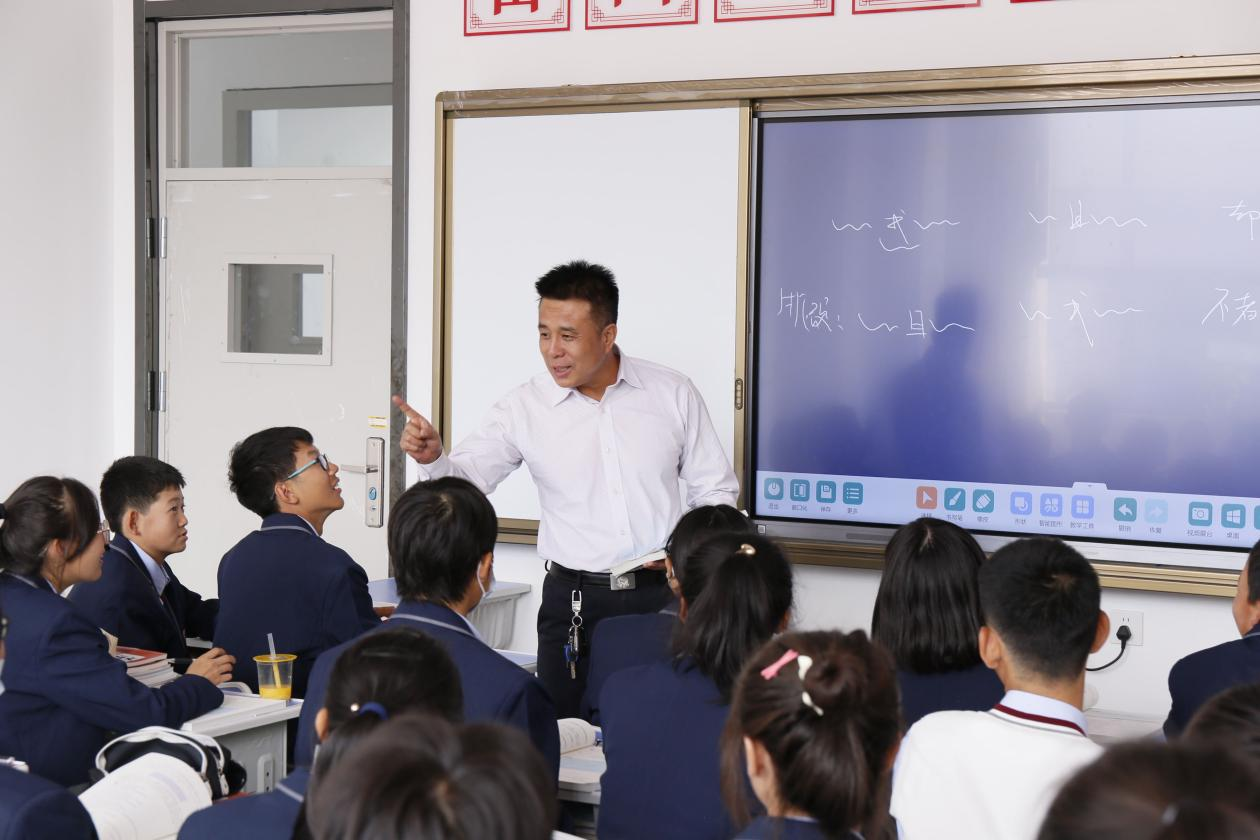 中考不如愿，初中畢業學什么技術好一點？去哪里學？