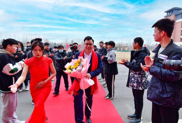 開學(xué)第一課丨弘揚(yáng)工匠精神，實(shí)現(xiàn)技能報(bào)國(guó)