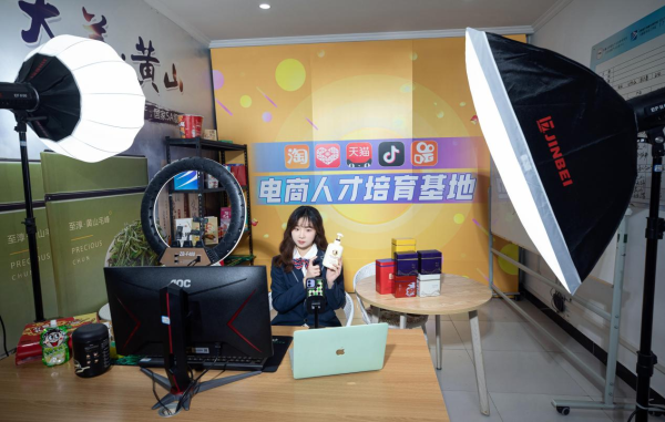 初中女生學(xué)什么專業(yè)有前景?